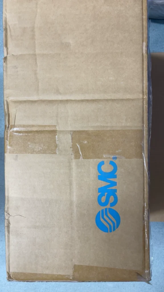 SMC CDS2F160-100 Pneumatic Cylinder thumbnail