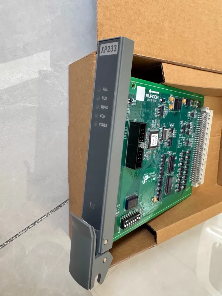 Supcon XP233 industrial data forwarding card