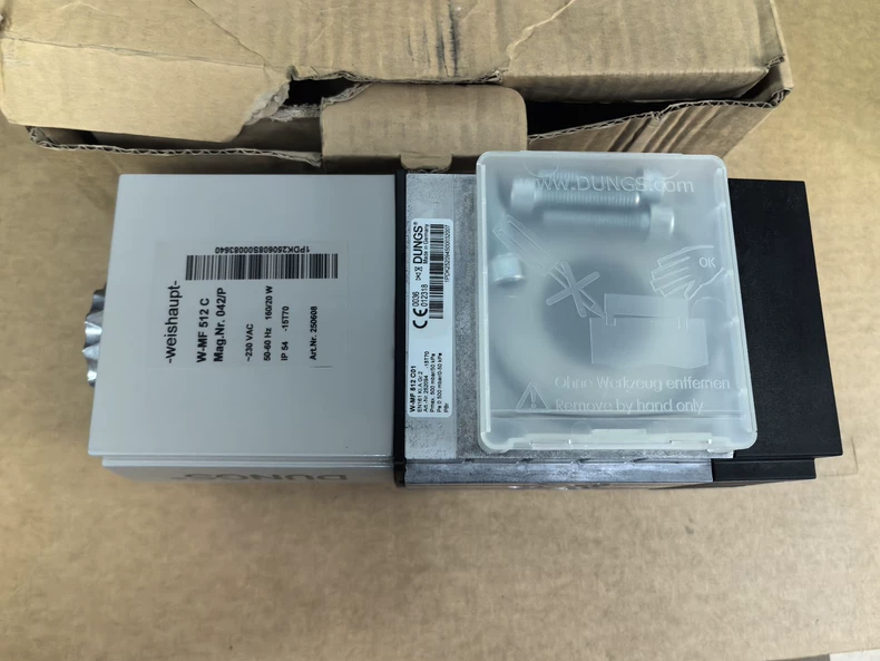 DUNGS W-MF 512 C01 Valve thumbnail