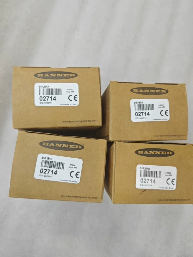 BANNER S18UBAR Ultrasonic Sensor thumbnail