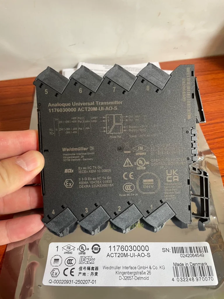 WEIDMULLER 1176030000 ACT20M-UI-AO-S UNIVERSAL TRANSMITTER thumbnail