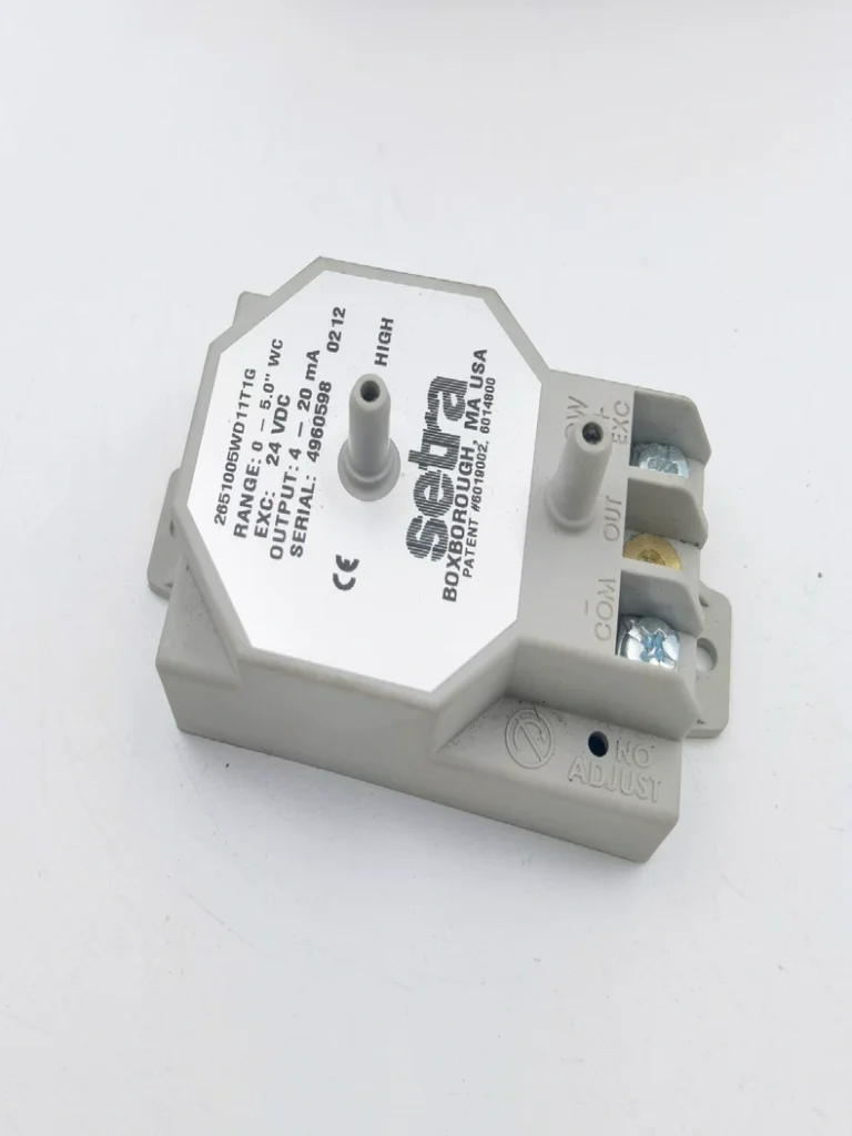 Setra 2651005WD11T1G Differential Pressure Transmitter thumbnail