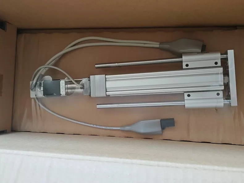 SMC LEYG16LDAA-100 ELECTRIC ACTUATOR thumbnail