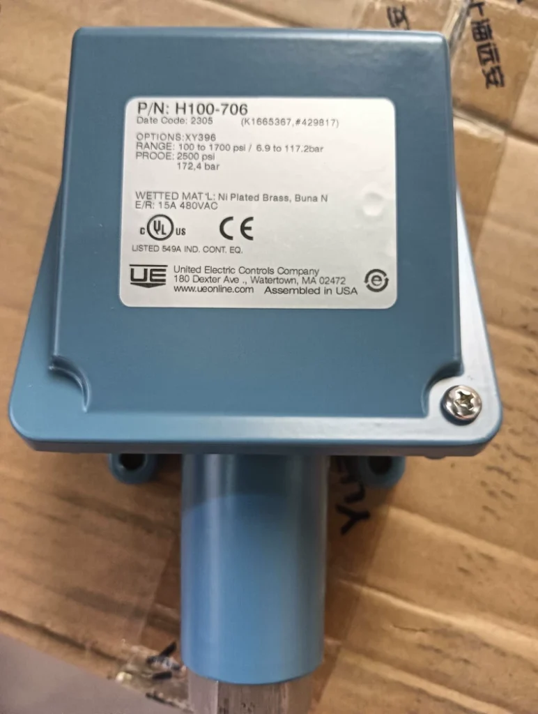 UE H100-706 Pressure and Temperature Switch