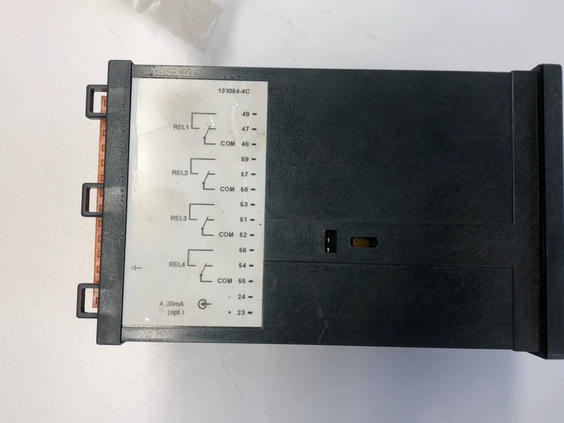 Endress+Hauser CPM223-ID0010 Controller thumbnail