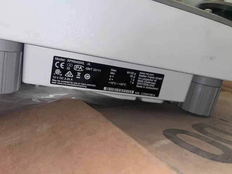 Mettler Toledo XPR64000L Precision Balance