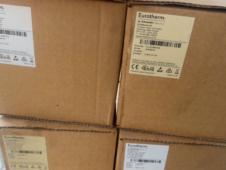 Eurotherm P104/CC/VH/RRRC/R/4CL temperature controller thumbnail