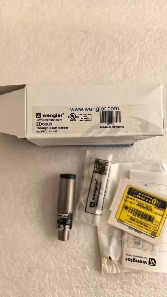 Wenglor ZD6603 Laser Sensor thumbnail