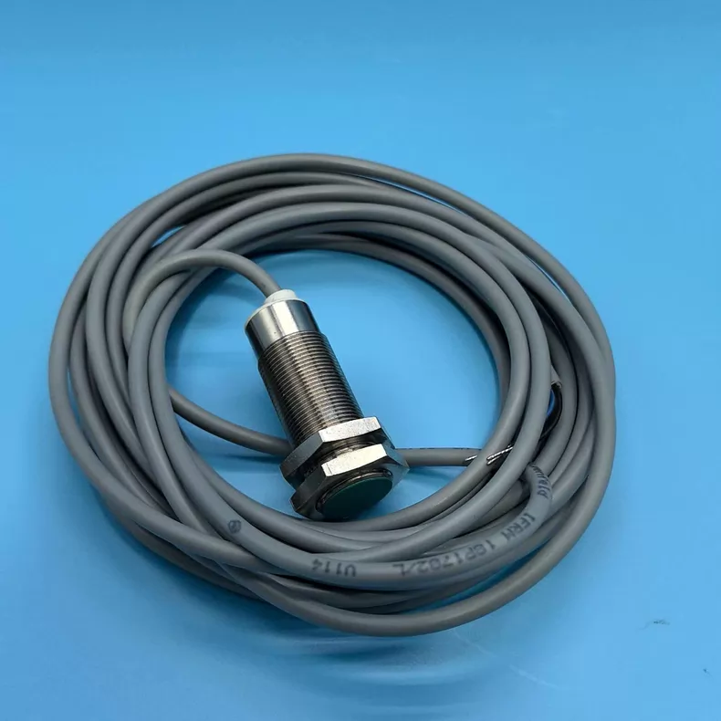 LEGRAND LSR1202L Proximity Sensor