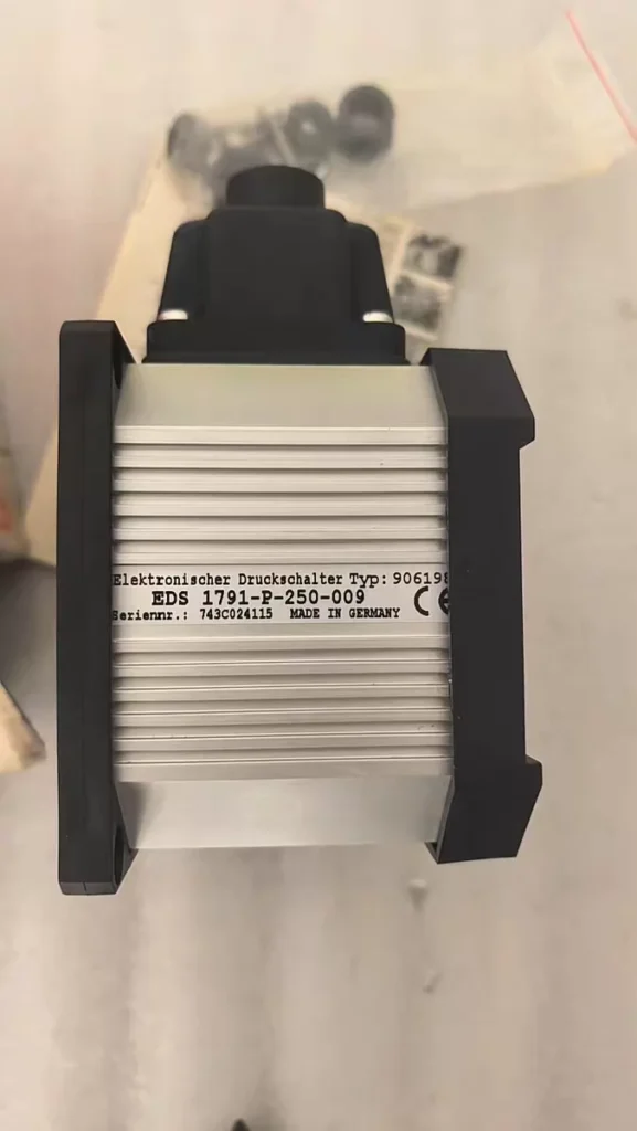 HYDAC EDS1791-P-250-009 Pressure Switch