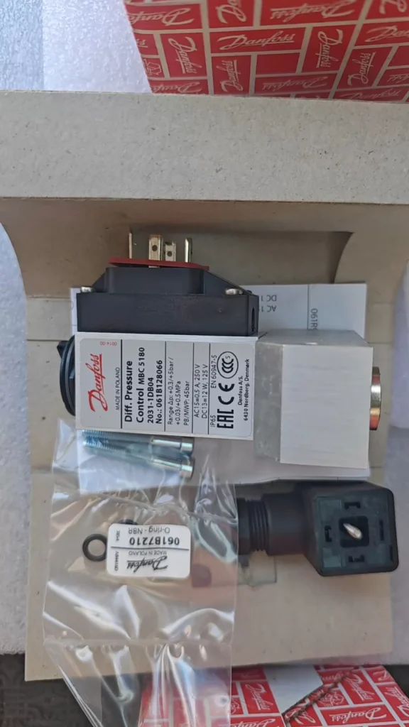 Danfoss MBC5180 2031-1DB04 Switch