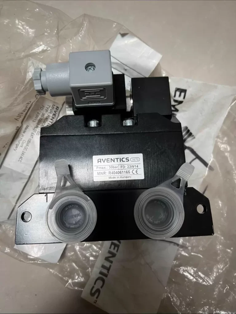 AVENTICS R404061165 Pneumatic Solenoid Valve thumbnail