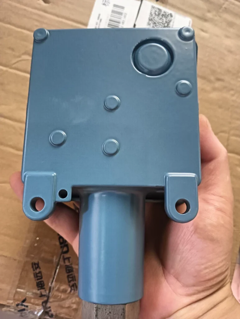 UE H100-706 Pressure and Temperature Switch thumbnail