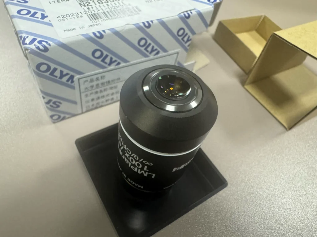 Olympus LMPLFLN100X Objective Lens thumbnail