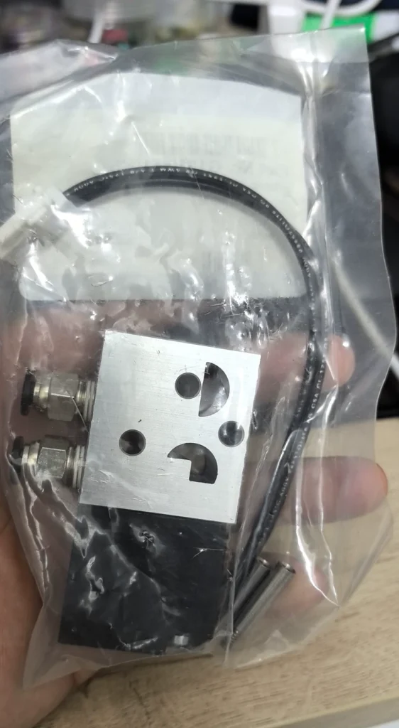 Agilent G1580-61095 Valve thumbnail