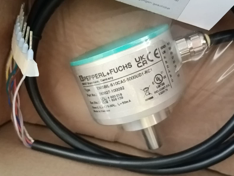 Pepperl+Fuchs ENI58IL-S10CA5-5000U Encoder thumbnail