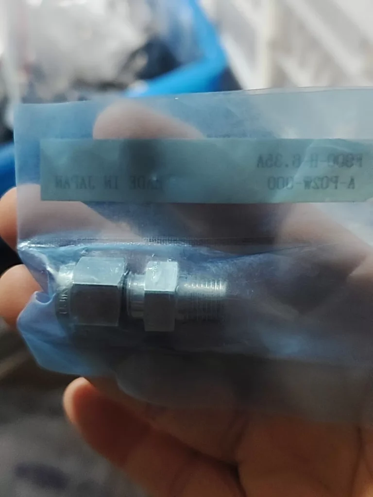 Fujikin F900-H-6.35A Fitting thumbnail