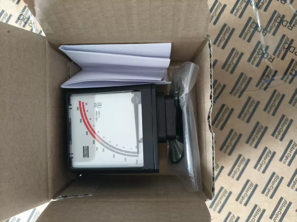 Atlas Copco 1629403520 Pressure Gauge thumbnail
