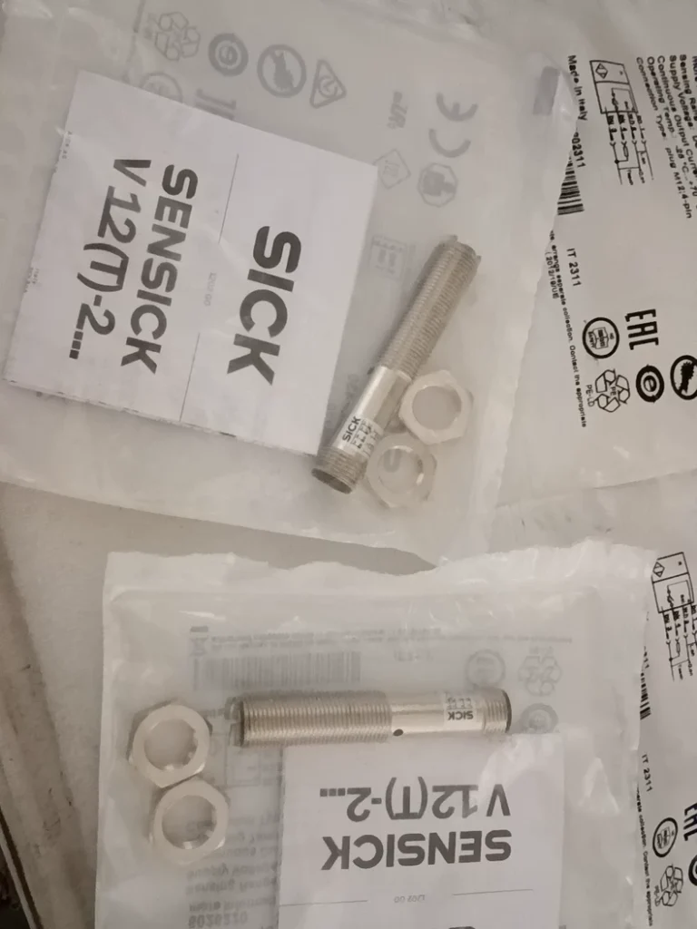 SICK VL12-2P430 Sensor thumbnail