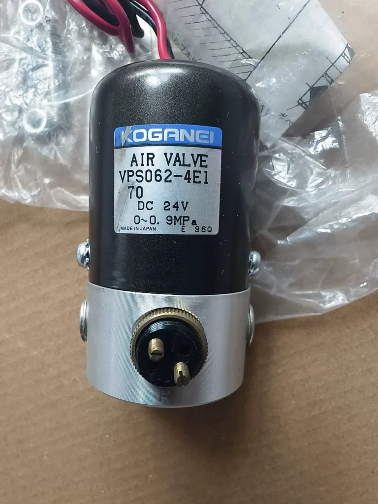 Koganei VPS062-4E1-70 Solenoid Valve