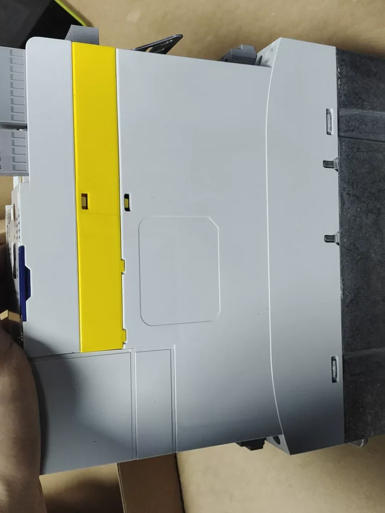 Lenze E84AVSCE5514SB0 Variable Frequency Drive thumbnail