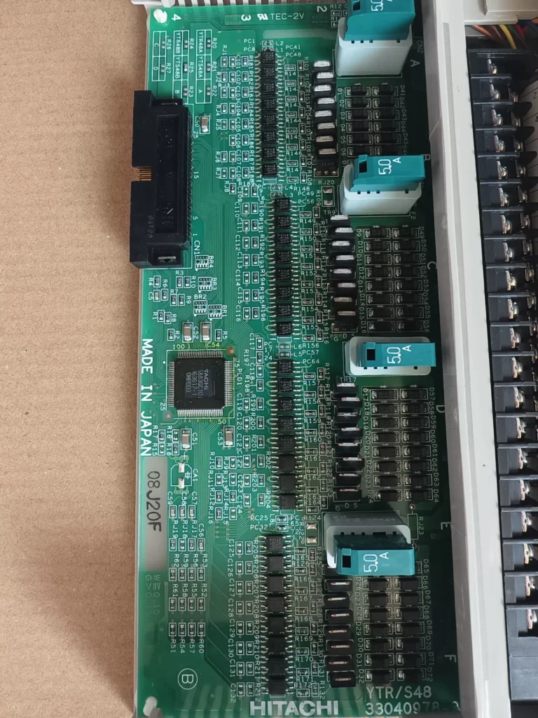 Hitachi YTS48BH PLC Output Module thumbnail
