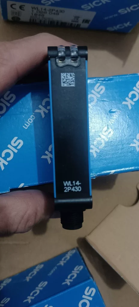 SICK WL14-2P430 Sensor thumbnail