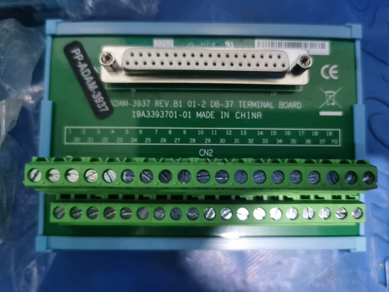 Advantech ADAM-3937 DIN-Rail Wiring Board
