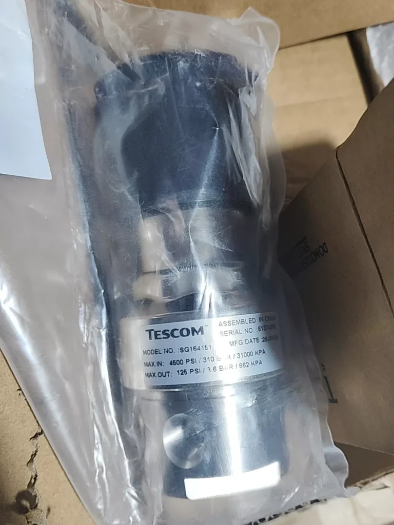 TESCOM SG164151 Pressure Regulator