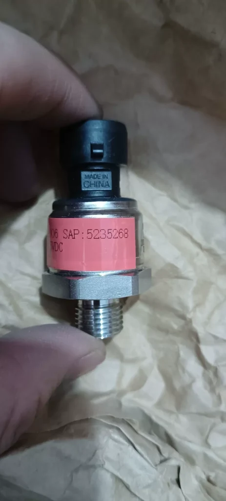 YORK 025W47072-006 Pressure Sensor thumbnail