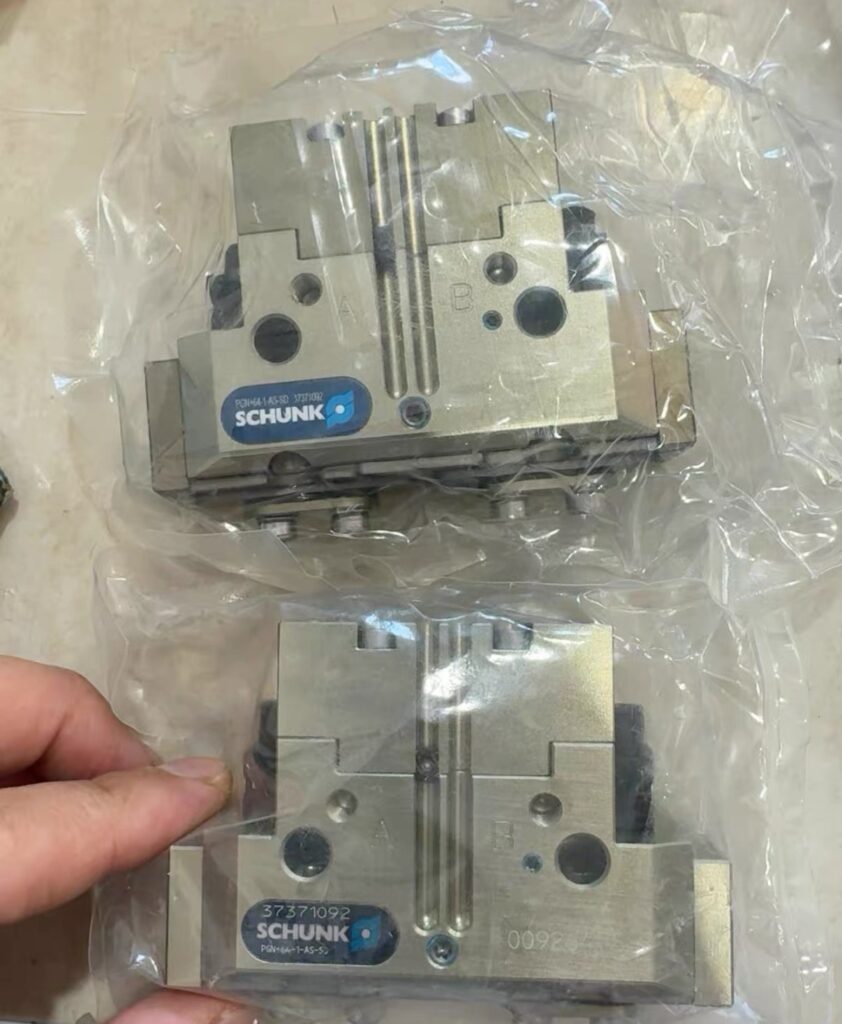 SCHUNK PGN-plus 64-1-AS-SD Gripper thumbnail