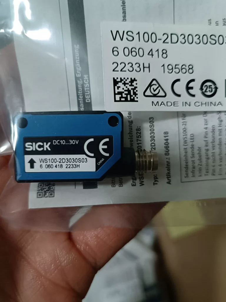 SICK WS100-2D3030M03 Photoelectric Sensor thumbnail