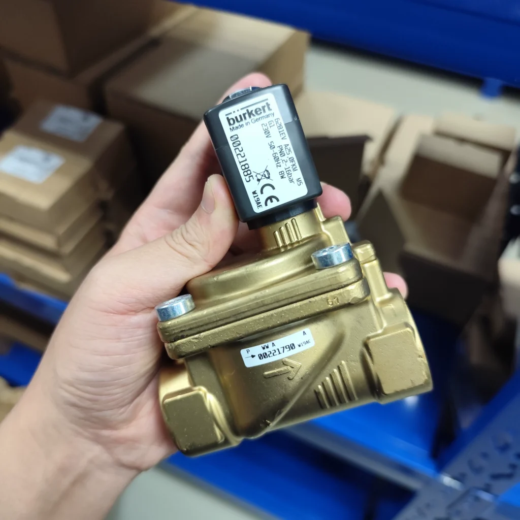 Burkert 221885 Solenoid Valve