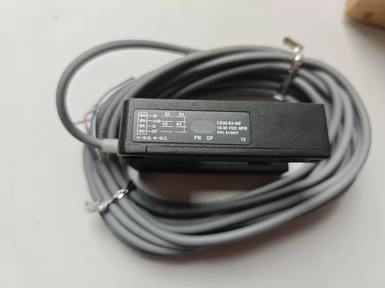 Pepperl+Fuchs CS30-E4-5M Sensor thumbnail