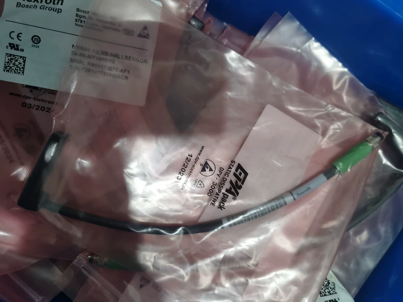 Bosch Rexroth NYA04.1-LMS-HALLSENSOR-24-90-NY4980/10 Sensor thumbnail