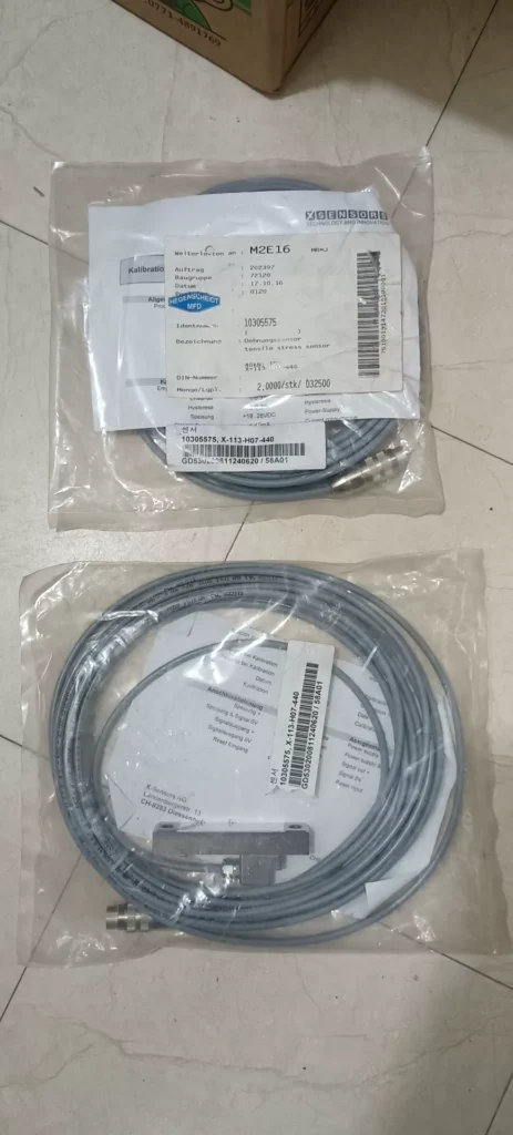X-Sensors X-113-H07-440 Pressure Sensor thumbnail