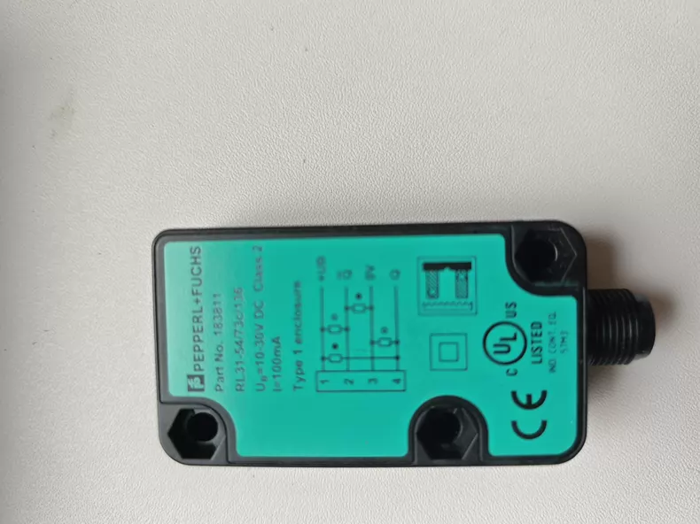 Pepperl+Fuchs Photoelectric Sensor RL31-54/73C/136 thumbnail