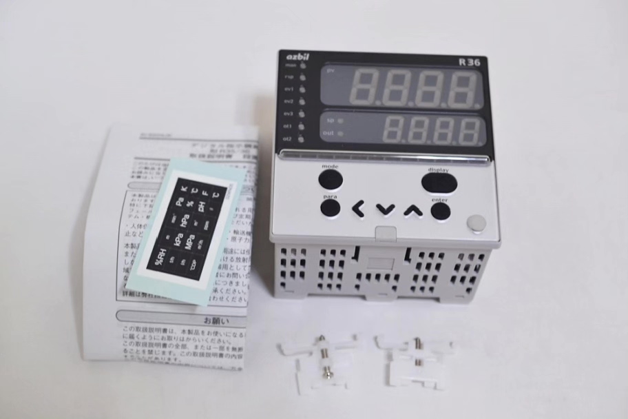 Azbil R36TR1UA2300 Controller thumbnail