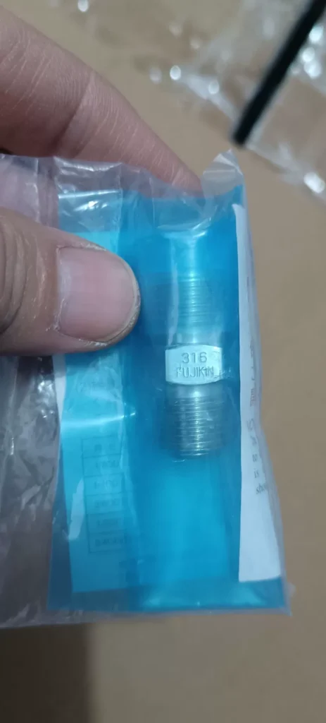 Fujikin UJR-H-6.35B Connector thumbnail