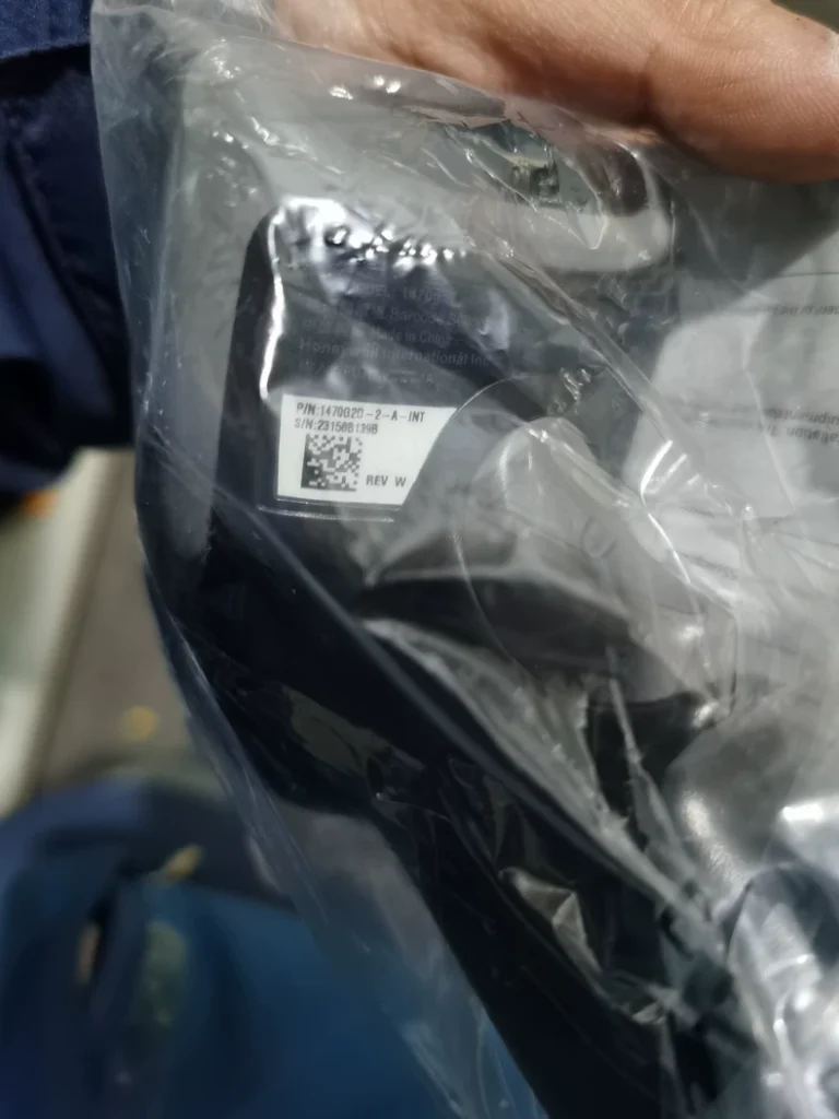 Honeywell 1470G2D-2-A-I Barcode Scanner thumbnail