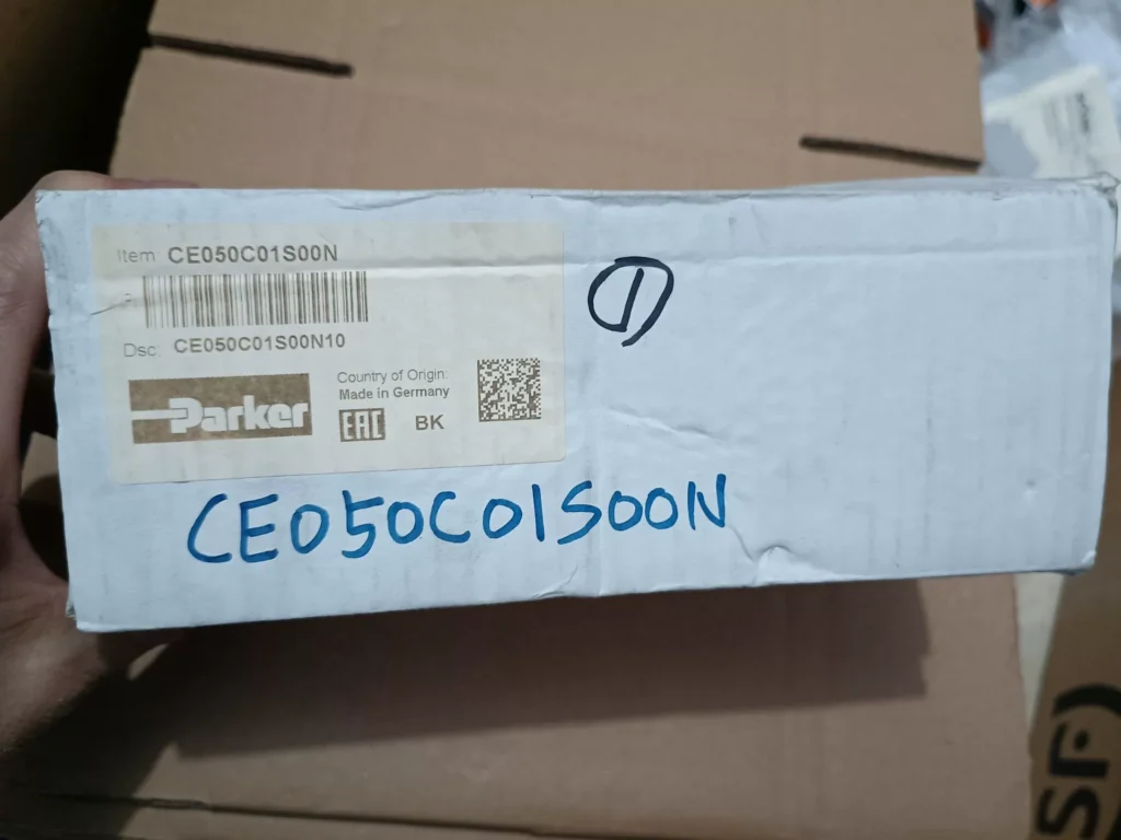 Parker CE050C01S00N Valve