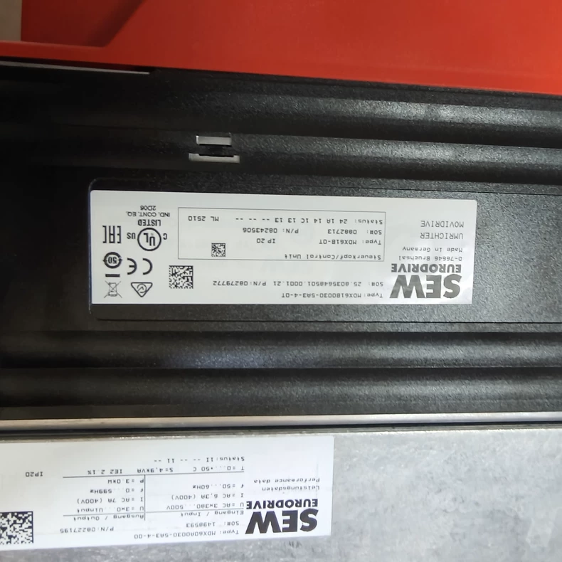SEW-EURODRIVE Variable Frequency Drive MDX61B0030-5A3-4-0T thumbnail