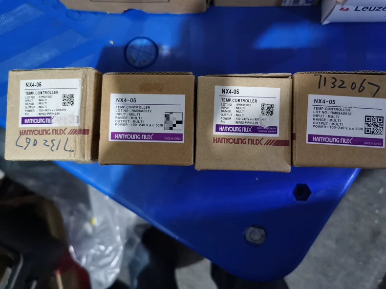 HANYOUNG NUX NX4-05 Temperature Controller