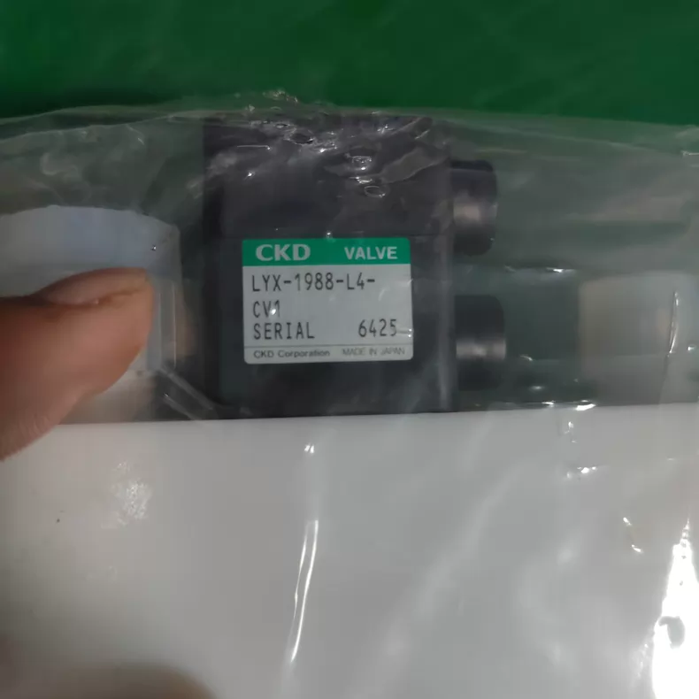 CKD LYX-1988-L4-CV Valve thumbnail
