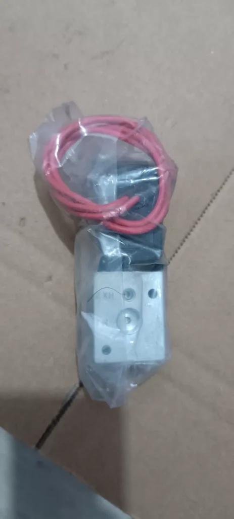 Koganei V050E1 Solenoid Valve thumbnail