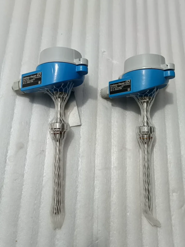 ENDRESS+HAUSER TM131-A9W5/101 Temperature Sensor