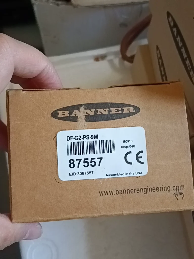 Banner Engineering DF-G2-PS-9M Sensor