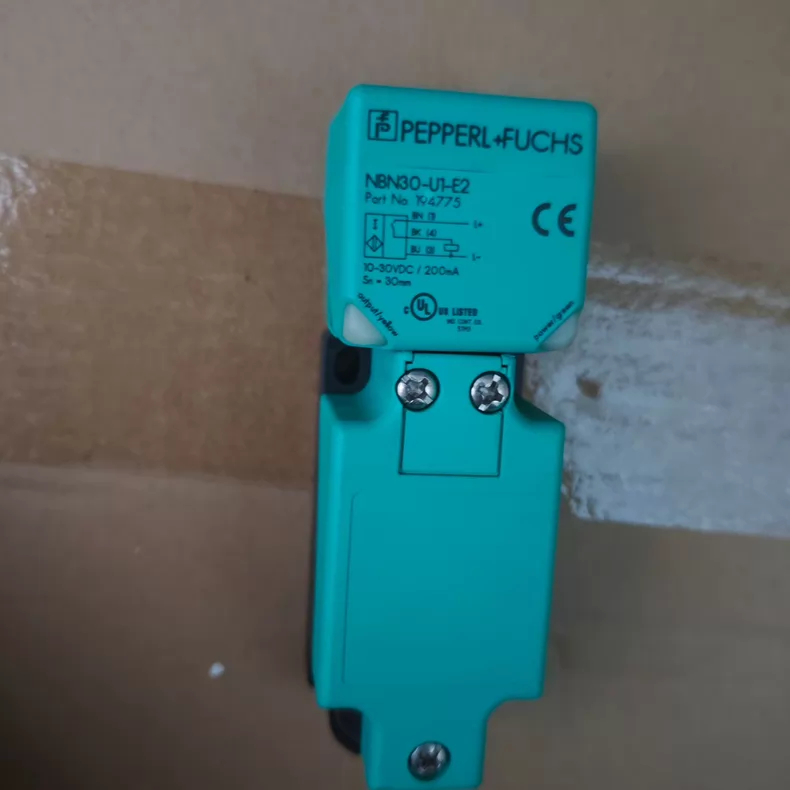 Pepperl+Fuchs Proximity Sensor NBN30-U1-E2 thumbnail