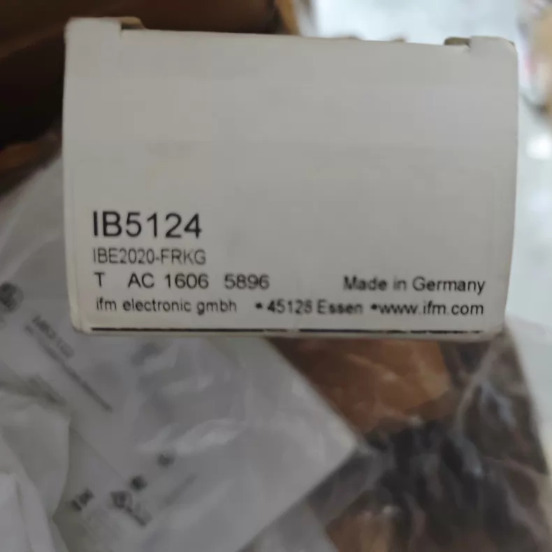ifm Proximity Sensor IB5124 thumbnail