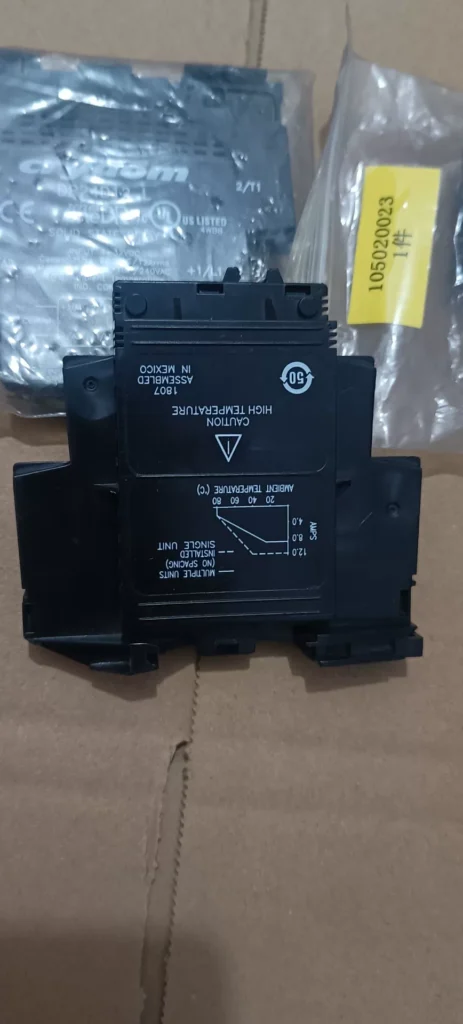 Sensata Crydom DR24D12L Solid State Relay thumbnail